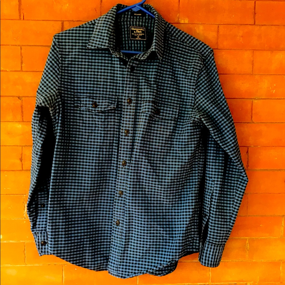 Abercrombie and Fitch men’s dress shirt